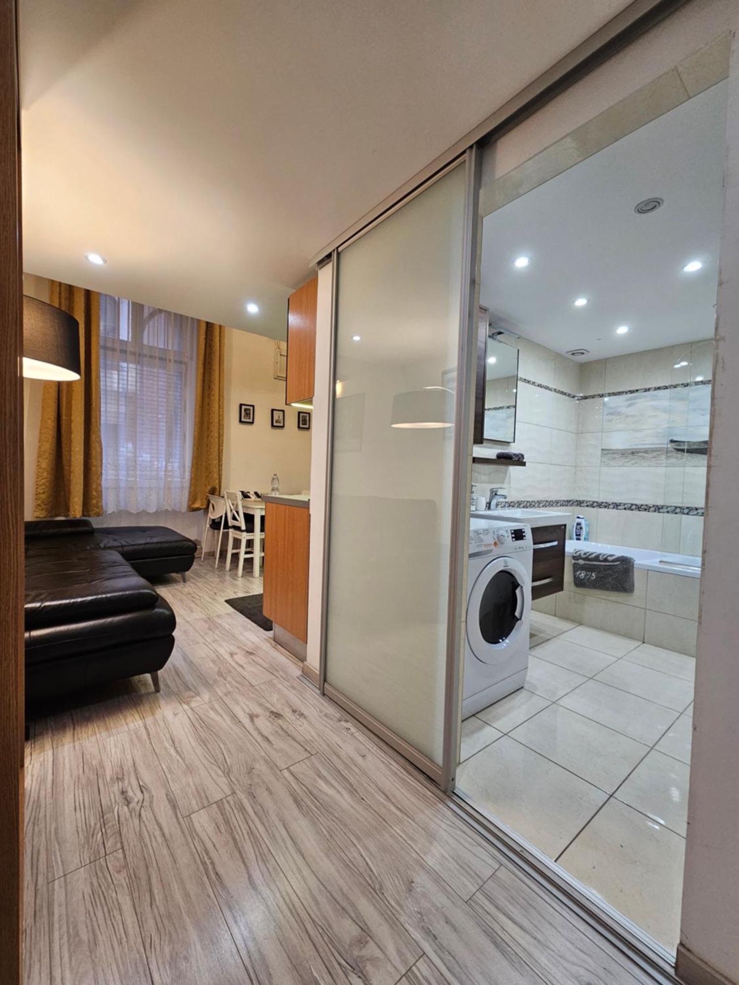 Walkway Apartment Deluxe Budapeşte Dış mekan fotoğraf