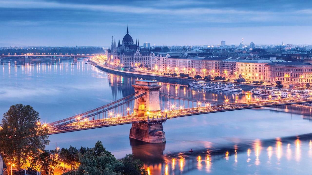 Walkway Apartment Deluxe Budapeşte Dış mekan fotoğraf
